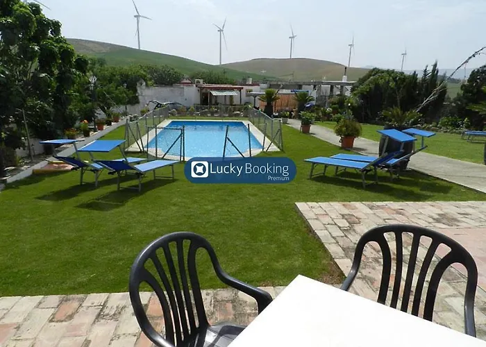 Zahara Lucky Booking
