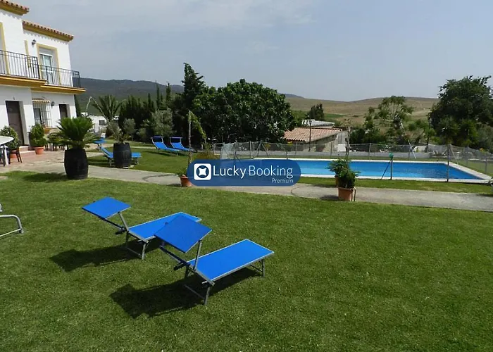 Zahara Lucky Booking